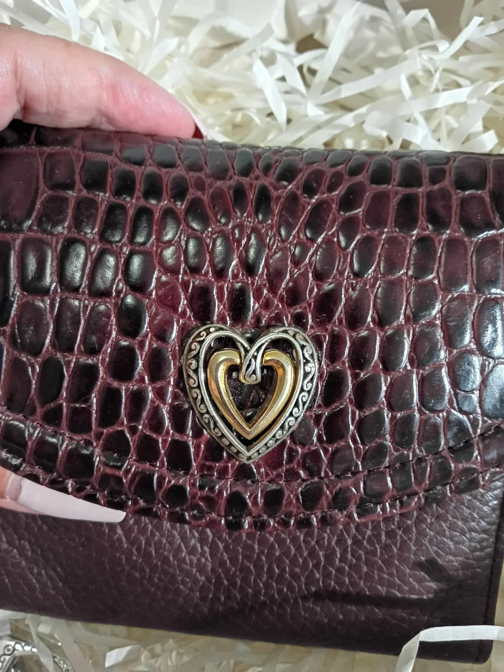Brighton Nwot Croc-Embossed Burgundy Leather Wallet/Crossbody with Heart Detail